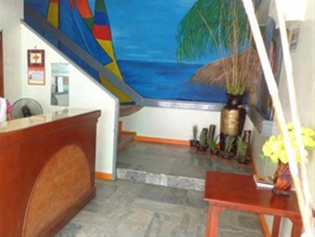 Np Festival Inn Kalibo Esterno foto