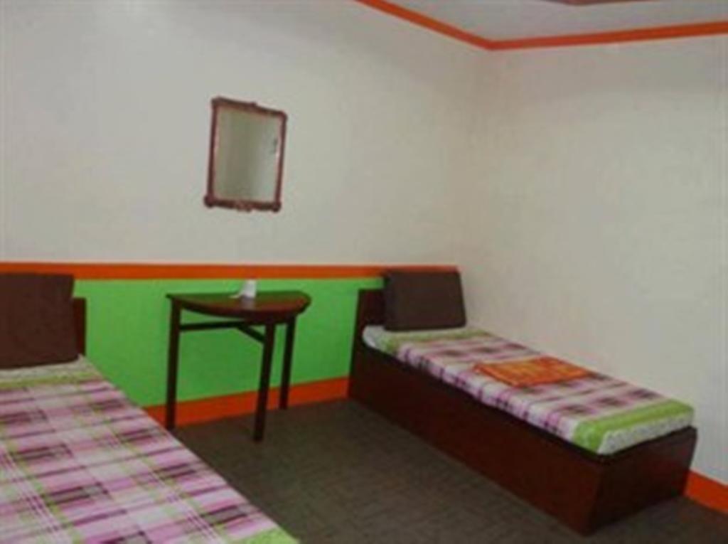 Np Festival Inn Kalibo Camera foto